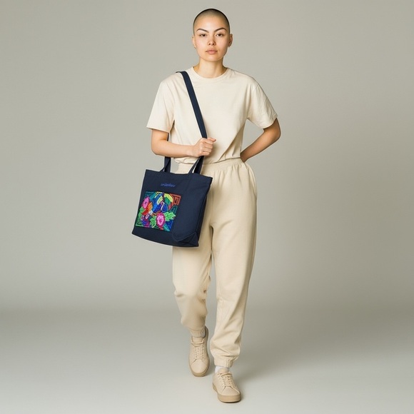 Embroidered Costa Rica book bag Travel Bag Handmade 15”x 12” x 5” Strap Drop 18” - Picture 2 of 10